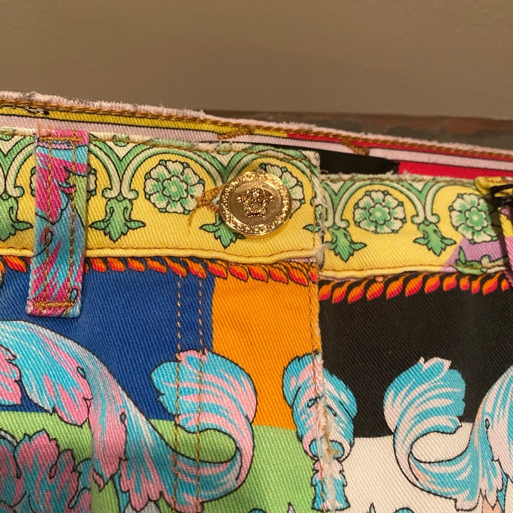 🦄🦄Authentic 2018 Collection Versace pants!!! - Picture 5 of 5